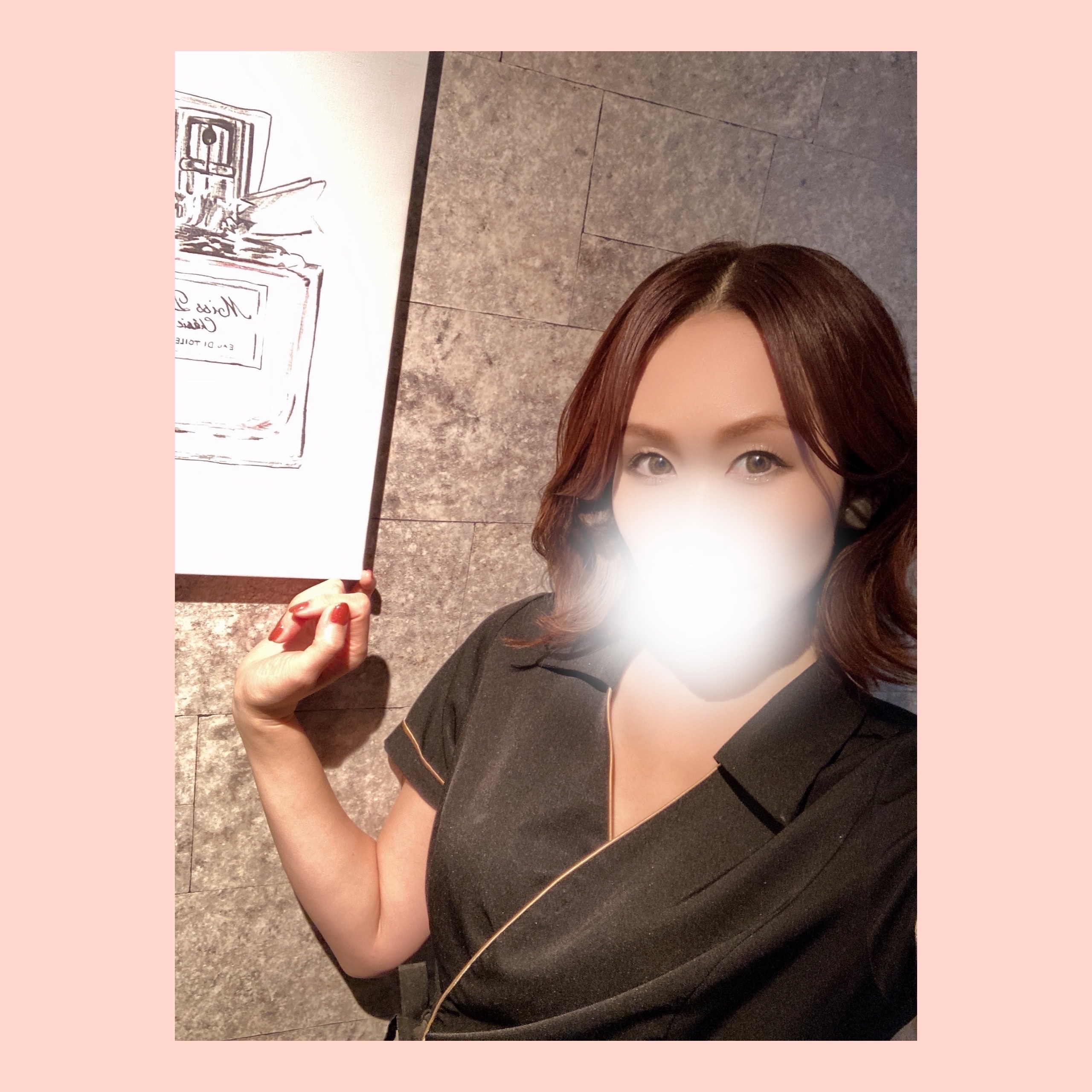 改めて自己紹介🌹メイン画像